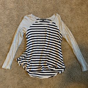 Stripped Long Sleeve Tee